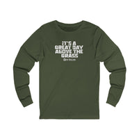 "It's a Great Day Above the Grass" Casual Graphic Long Sleeved Shirt