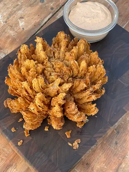 Blooming Onion Recipe (Deep-Fried)