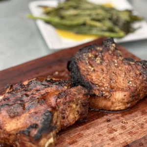 A close up of some meat on a cutting board