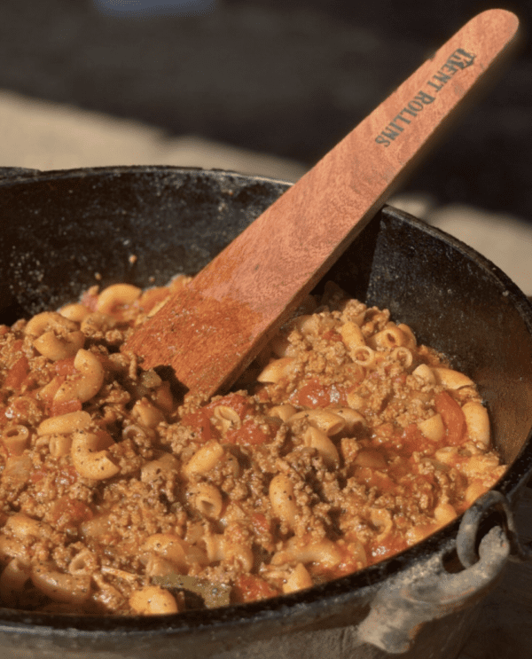 Macaroni and beef stew in a cast iron pot.